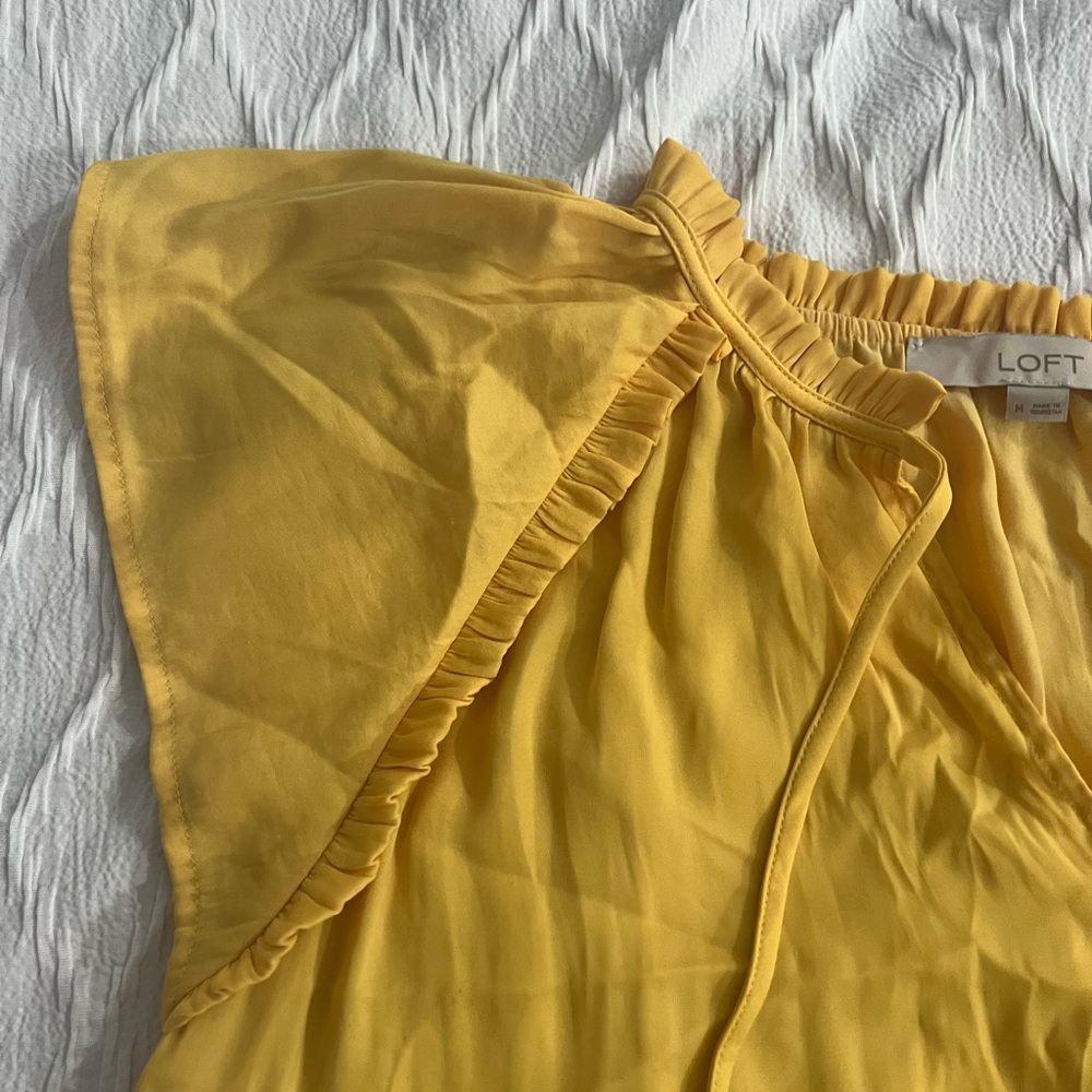 Yellow blouse - Picture 2 of 2